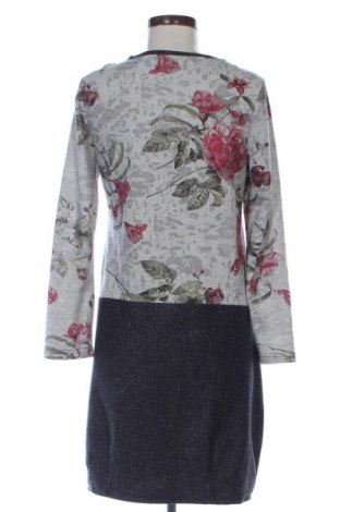 Ruha 4me, Méret M, Szín Sokszínű, Ár 7 800 Ft