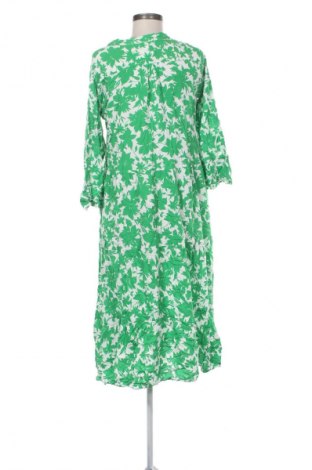 Kleid Amisu, Größe M, Farbe Mehrfarbig, Preis 8,99 €