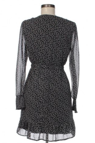 Kleid Amisu, Größe M, Farbe Mehrfarbig, Preis € 13,99