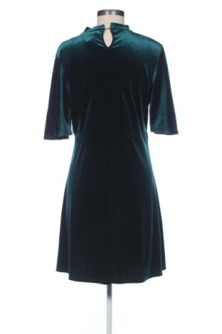 Рокля Apricot, Размер L, Цвят Зелен, Цена 47,88 лв.