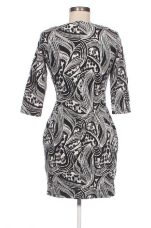 Sukienka Ariana, Rozmiar M, Kolor Kolorowy, Cena 89,66 zł