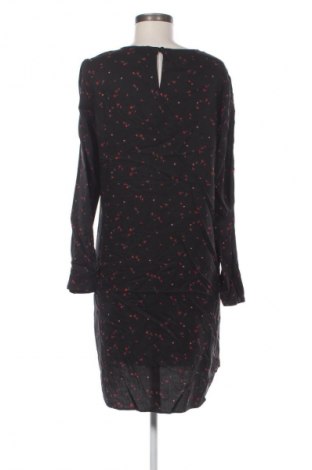 Рокля Armedangels, Размер L, Цвят Многоцветен, Цена 40,99 лв.