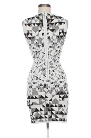 Rochie BCBG Max Azria, Mărime M, Culoare Multicolor, Preț 342,11 Lei