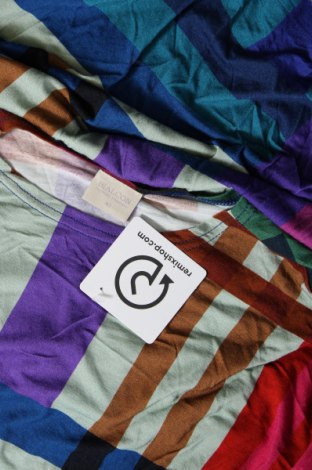 Ruha BIALCON, Méret M, Szín Sokszínű, Ár 9 570 Ft