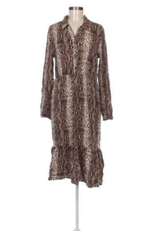 Рокля Beloved, Размер M, Цвят Многоцветен, Цена 41,99 лв.