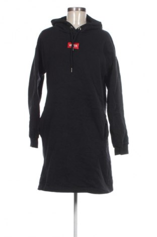 Рокля Bench, Размер M, Цвят Черен, Цена 18,99 лв.