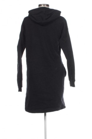 Рокля Bench, Размер M, Цвят Черен, Цена 18,99 лв.