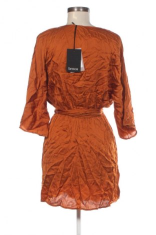 Рокля Benoa, Размер S, Цвят Кафяв, Цена 48,99 лв.