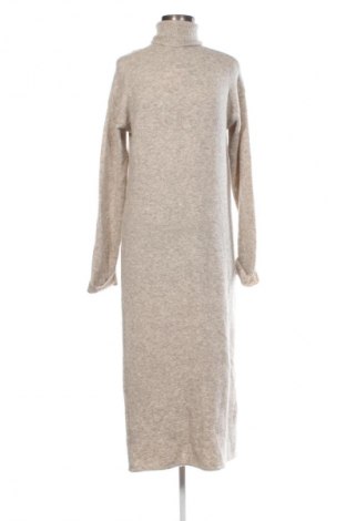 Šaty  Bershka, Veľkosť XS, Farba Béžová, Cena  17,95 €