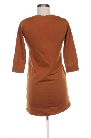 Rochie Bershka, Mărime S, Culoare Maro, Preț 102,63 Lei