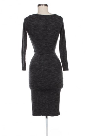 Kleid Bershka, Größe S, Farbe Mehrfarbig, Preis 19,95 €