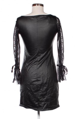 Kleid Bershka, Größe S, Farbe Schwarz, Preis € 31,71