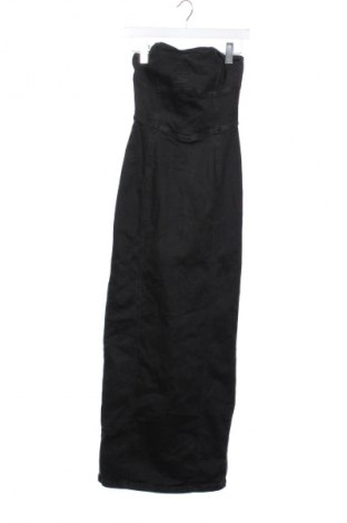 Šaty  Bershka, Velikost M, Barva Černá, Cena  792,00 Kč