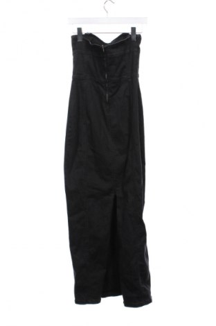 Šaty  Bershka, Velikost M, Barva Černá, Cena  792,00 Kč