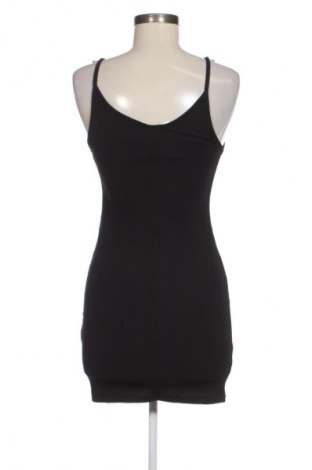 Šaty  Bershka, Velikost S, Barva Černá, Cena  787,00 Kč