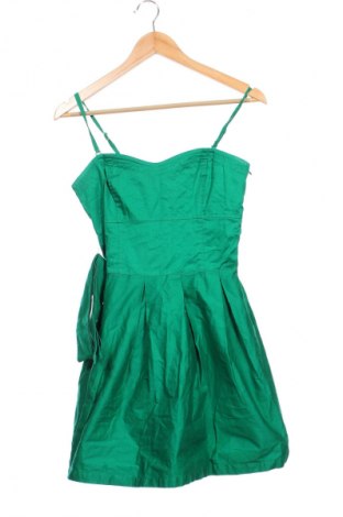 Рокля Bershka, Размер L, Цвят Зелен, Цена 39,14 лв.