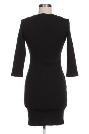 Kleid Bershka, Größe L, Farbe Schwarz, Preis 32,00 €