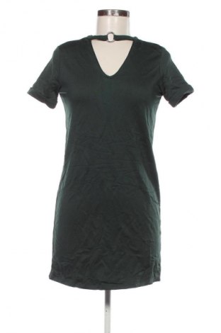 Kleid Bershka, Größe XS, Farbe Grün, Preis € 10,99