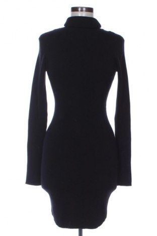 Rochie Bershka, Mărime L, Culoare Negru, Preț 102,63 Lei