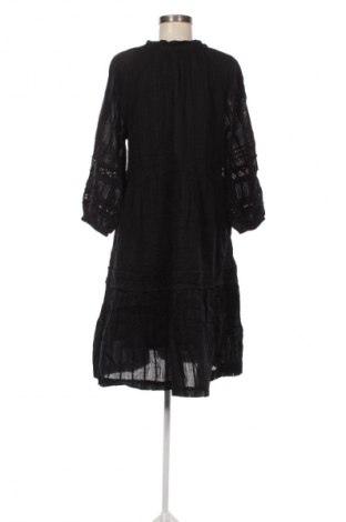 Рокля Bloom, Размер M, Цвят Черен, Цена 17,99 лв.