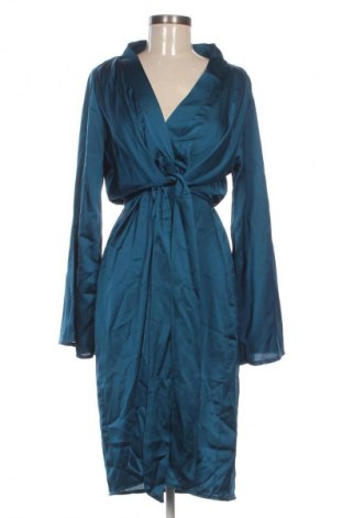 Sukienka Boohoo, Rozmiar M, Kolor Niebieski, Cena 89,89 zł