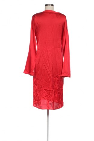 Sukienka Boohoo, Rozmiar M, Kolor Czerwony, Cena 76,99 zł