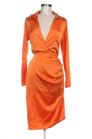 Рокля Boohoo, Размер M, Цвят Оранжев, Цена 39,10 лв.