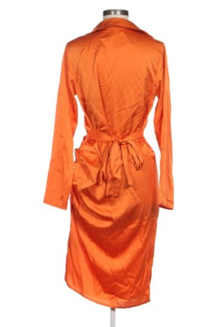 Рокля Boohoo, Размер M, Цвят Оранжев, Цена 39,10 лв.