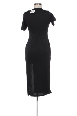 Рокля Boohoo, Размер M, Цвят Черен, Цена 39,00 лв.