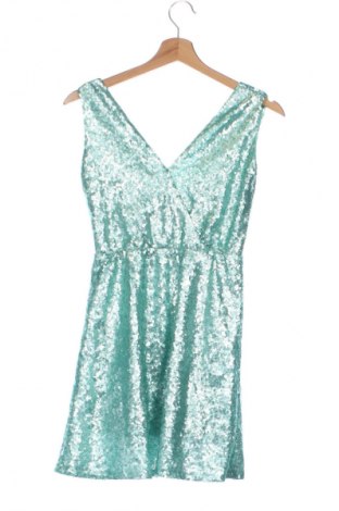 Рокля Boohoo, Размер XS, Цвят Зелен, Цена 58,00 лв.