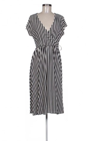 Sukienka C&A, Rozmiar M, Kolor Kolorowy, Cena 89,66 zł