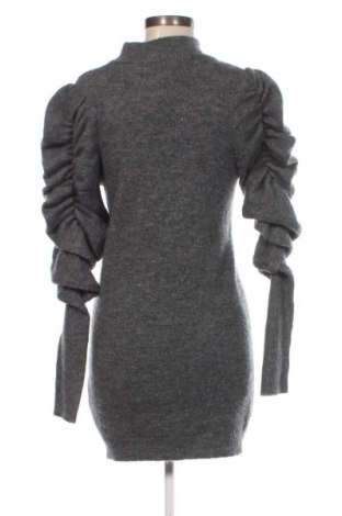 Ruha C'EST MONIQUE, Méret S, Szín Szürke, Ár 17 889 Ft