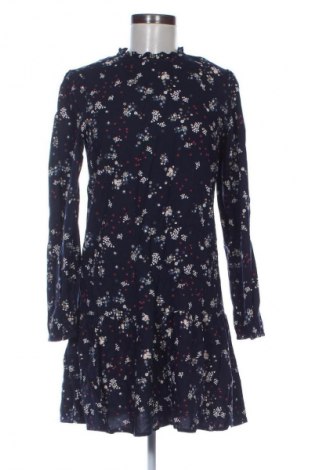 Рокля Clockhouse, Размер S, Цвят Многоцветен, Цена 39,14 лв.