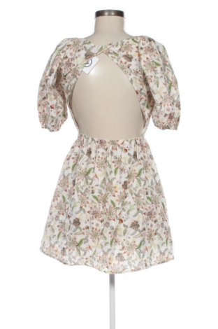 Šaty  Cropp, Velikost XS, Barva Vícebarevné, Cena  619,00 Kč