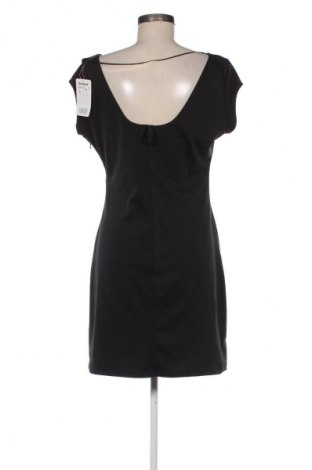 Рокля Desigual, Размер XL, Цвят Многоцветен, Цена 221,35 лв.