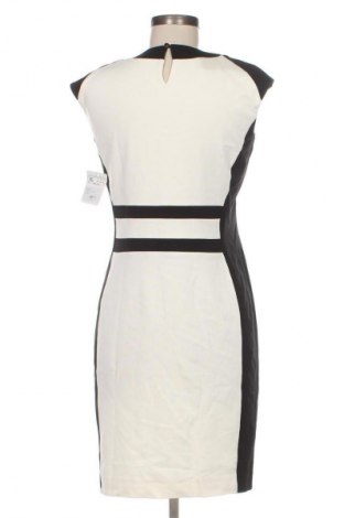 Φόρεμα Dika, Μέγεθος M, Χρώμα Πολύχρωμο, Τιμή 18,99 €