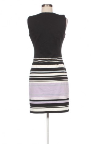 Kleid Dika, Größe M, Farbe Mehrfarbig, Preis € 15,99