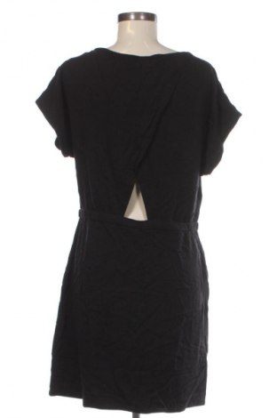 Kleid Edc By Esprit, Größe M, Farbe Schwarz, Preis € 14,99
