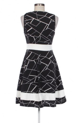 Kleid Emery rose, Größe M, Farbe Mehrfarbig, Preis 19,95 €