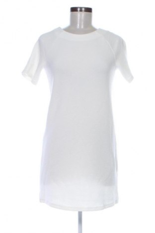 Рокля Esmara, Размер S, Цвят Бял, Цена 39,00 лв.