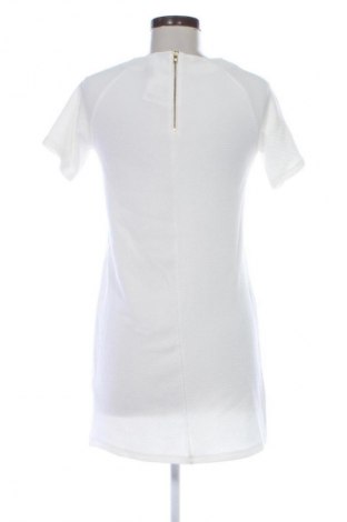 Рокля Esmara, Размер S, Цвят Бял, Цена 39,00 лв.