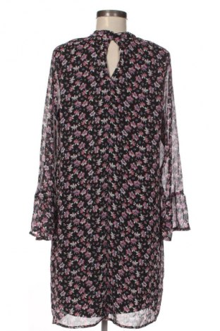 Kleid Esmara, Größe M, Farbe Mehrfarbig, Preis 11,99 €