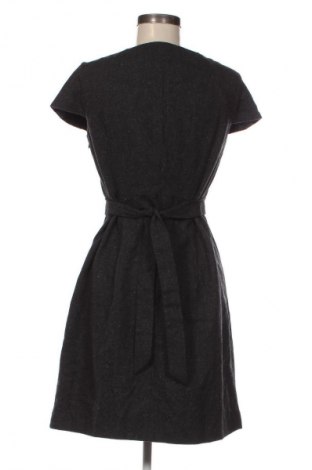 Kleid Esprit, Größe M, Farbe Grau, Preis 13,99 €