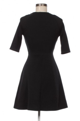 Рокля F&F, Размер XS, Цвят Черен, Цена 8,69 €