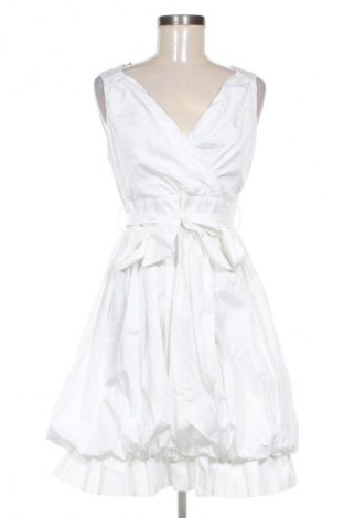 Рокля Fairly, Размер M, Цвят Бял, Цена 82,11 лв.