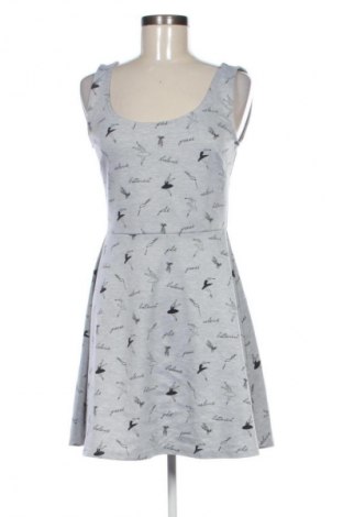 Рокля Fb Sister, Размер M, Цвят Многоцветен, Цена 39,00 лв.