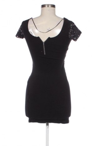 Šaty  Fb Sister, Veľkosť XS, Farba Čierna, Cena  19,95 €
