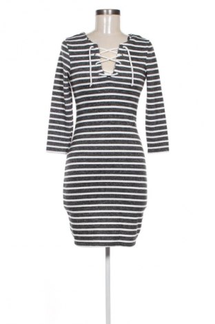 Šaty  Fb Sister, Velikost S, Barva Vícebarevné, Cena  495,00 Kč