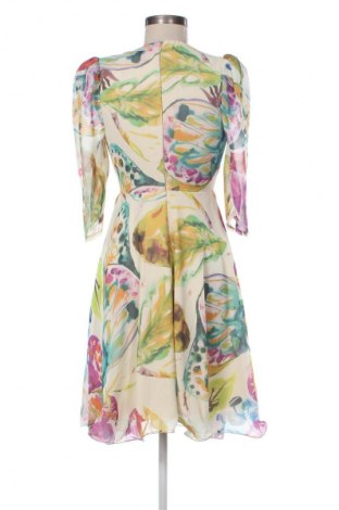 Рокля Fervente, Размер S, Цвят Многоцветен, Цена 39,14 лв.