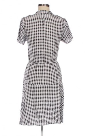 Sukienka Fisherfield, Rozmiar M, Kolor Kolorowy, Cena 89,89 zł